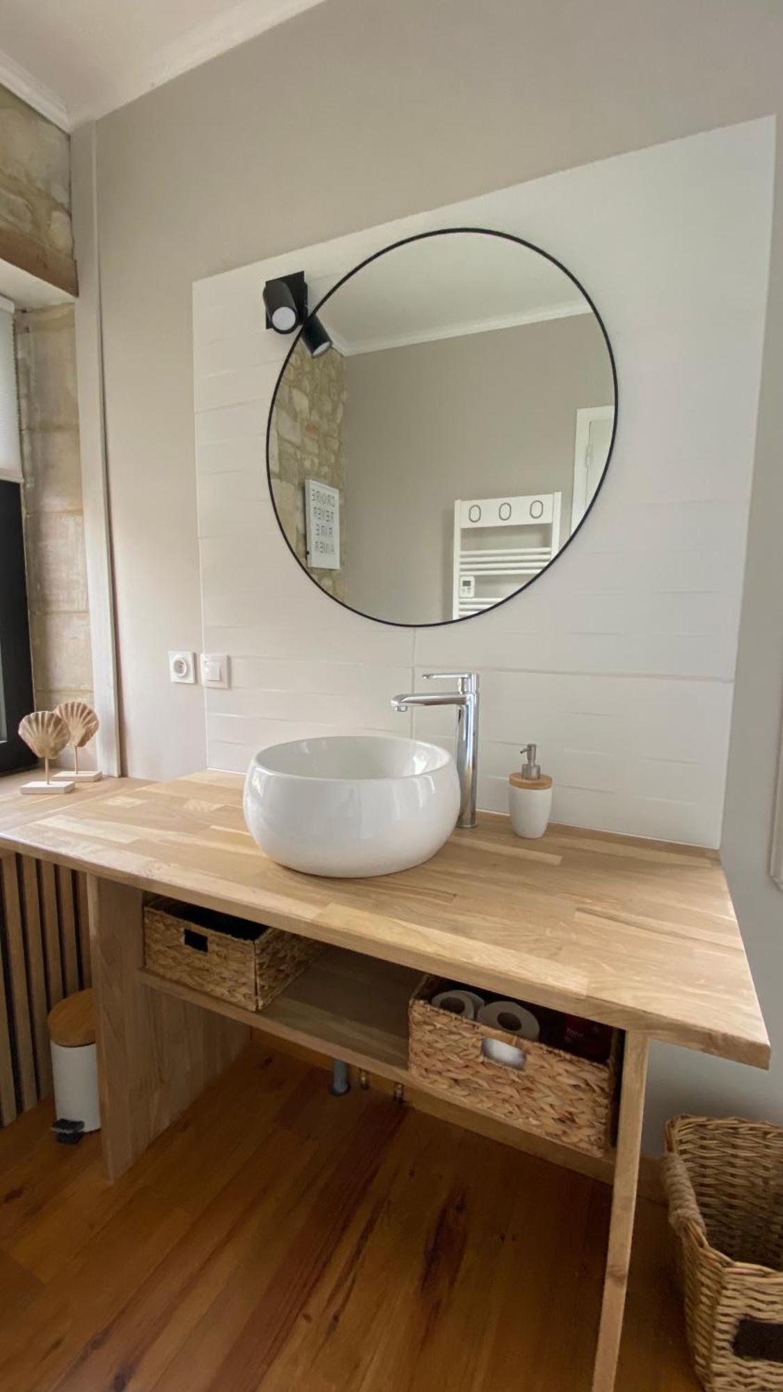 Hébergement de vacances Avec Jacuzzi Proche De Bayeux Juaye-Mondaye